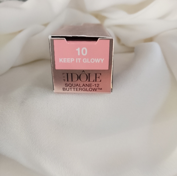Lancome Radiant Shine Lip Balm - Soft Pink - Picture 10 of 12